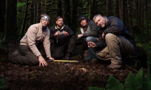 “Finding Bigfoot” Team Returns in “Finding Bigfoot: The Search Continues”